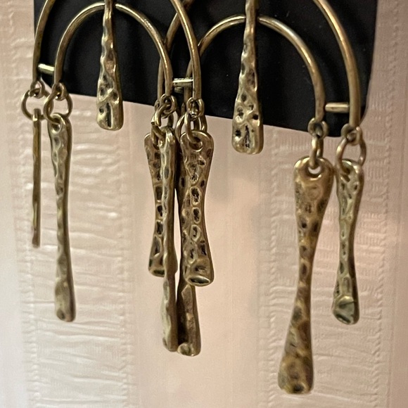 Brass earrings that are so cute. A must have - Picture 3 of 6